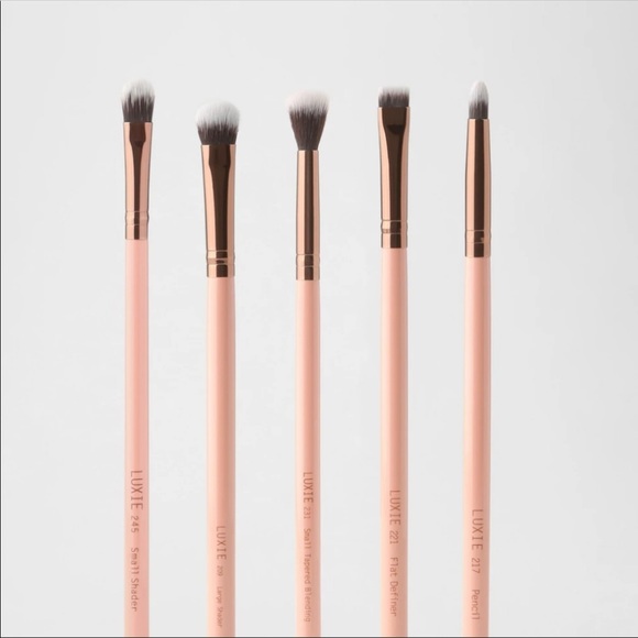 LUXIE EYECONIC EYE SET - ROSE GOLD - Picture 2 of 4